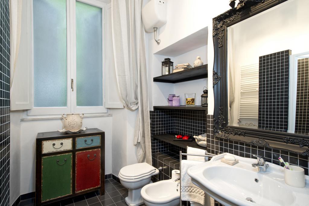 Fontana De Trevi Apartment Рим Стая снимка